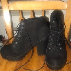 Chic Black High Heels